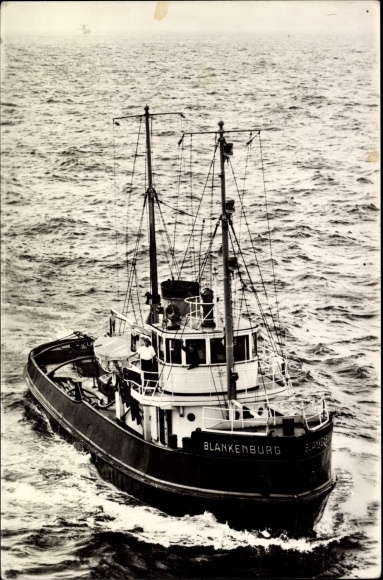 Ansichtkaart schip, sleepboot Blankenburg, L. Smit & Co.