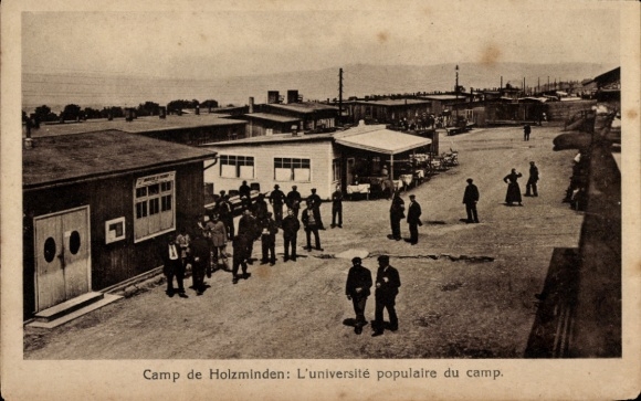 Ak Holzminden an der Weser, Lager, Volksschule des Camps