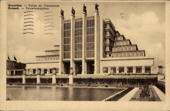 Postcard Bruxelles Brussels, Palais du Centenaire, water surface, flags,