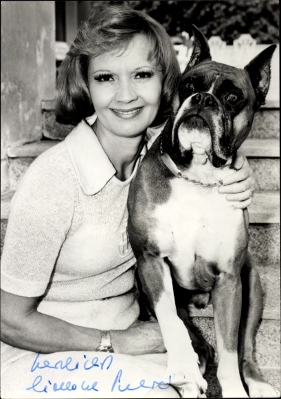Ak Schauspielerin Liselotte Pulver, Portrait, Autogramm, Bulldogge