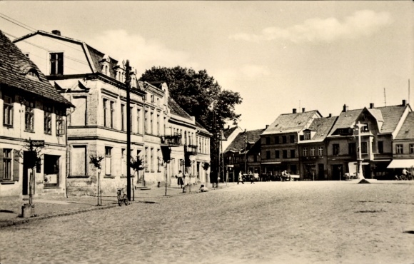 Postcard Schwaan in Mecklenburg, market
