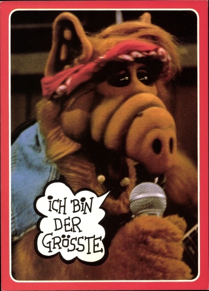 Postcard I&#39;m the greatest, Alf with microphone