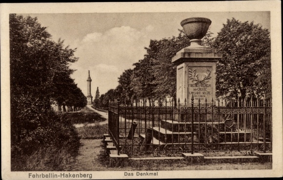Postcard Hakenberg Fehrbellin in Brandenburg, monument