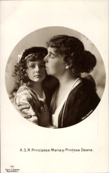 Postcard Romanian Royal Family, Princess Maria, Princess Ileana
