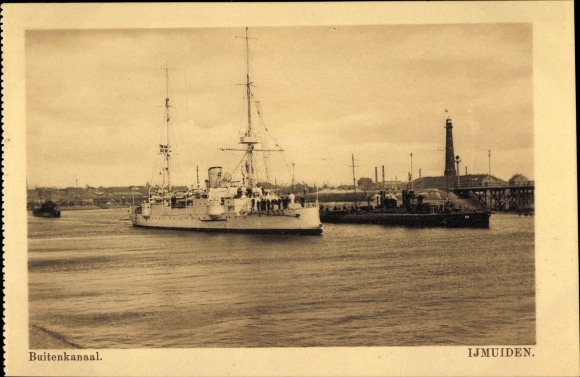 Postcard IJmuiden Ymuiden Velsen North Holland, Buitenkanal, lighthouse, warship