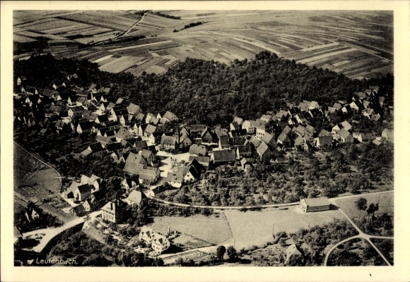 Ak Leutenbach in der Fränkischen Schweiz, Fliegeraufnahme
