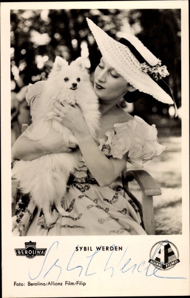 Ak Schauspielerin Sybil Werden, Portrait mit Hund, Berolina Film, Der Vogelhändler, Autogramm