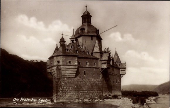 Ak Caub Kaub am Rhein, Die Pfalz bei  Burg, Fluss, Landschaft