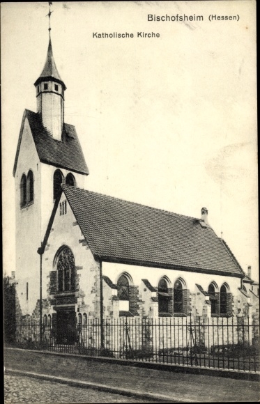 Postcard Bischofsheim Maintal in Hesse, Catholic Church