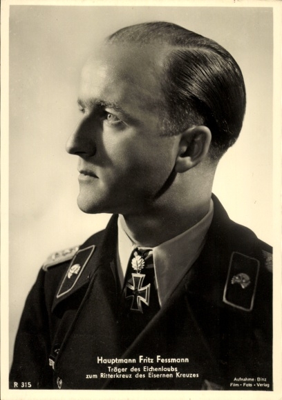 Postcard Knight's Cross recipient Captain Fritz Fessmann, Oak Leaves, Panzer Troops, Panzer Reconnaissance Detachment.
