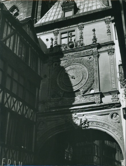 Photo Rouen Seine Maritime, clock tower, Gros-Horloge