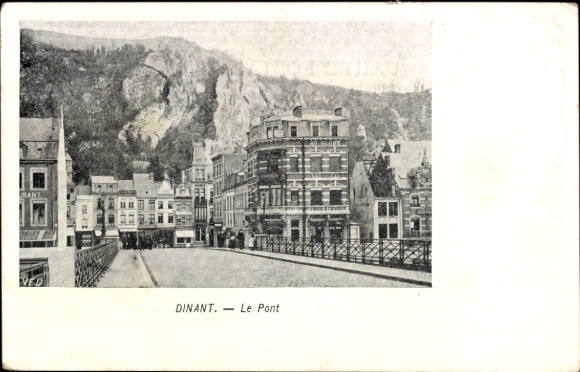 Ak Dinant Wallonien Namur, Stadtansicht von  Brücke,  Gebäude