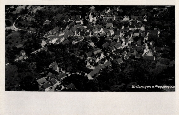 Postcard Britzingen Müllheim in Baden Black Forest, aerial view of numerous roofs, green surroundings