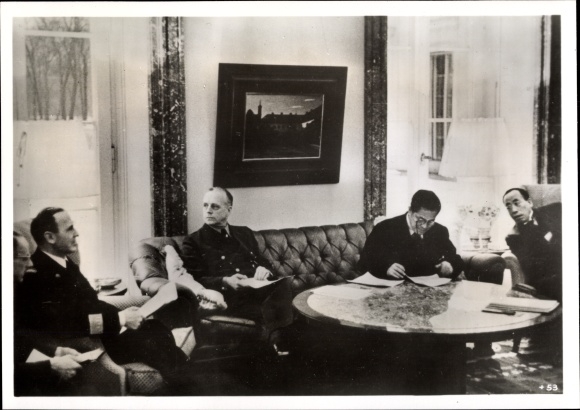 Photo Hoffmann, Von Ribbentrop, Italian Ambassador Alfieri, Japan. Ambassador Oshima, 1942