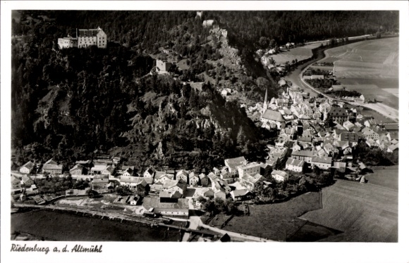 Ak Riedenburg im Altmühltal, Fliegeraufnahme