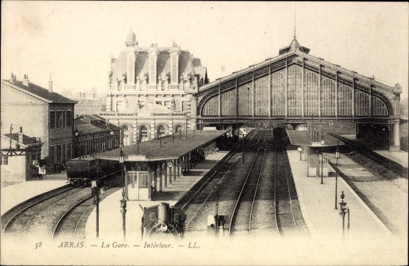Postcard Arras-Pas-de-Calais, In the train station