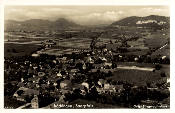 Ak Böchingen in der Saarpfalz, Fliegeraufnahme