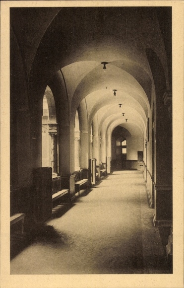 Postcard Berlin Schöneberg Friedenau, interior view of the Queen Luise School, foyer on the ground floor