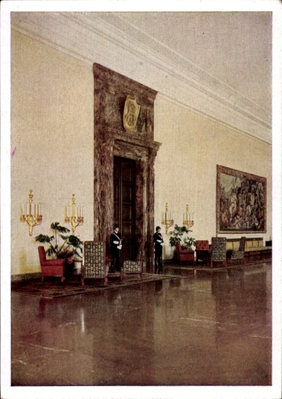 Postcard Berlin, New Reich Chancellery, Marble Gallery, Führer's study, architect Albert Speer