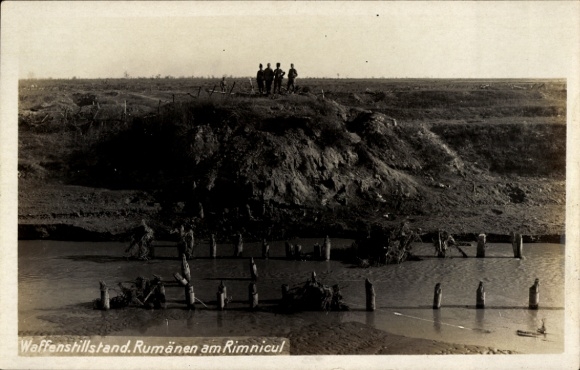 Photo Postcard Romania, ceasefire, Romanian soldiers at Rimnicul