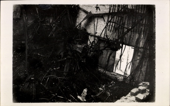 Photo Berlin Schöneberg, Theater, Nürnberger Straße, war destruction WWII, rubble, detail