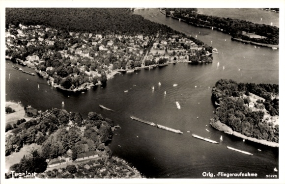 Postcard Berlin Reinickendorf Konradshöhe Tegelort, aerial photograph