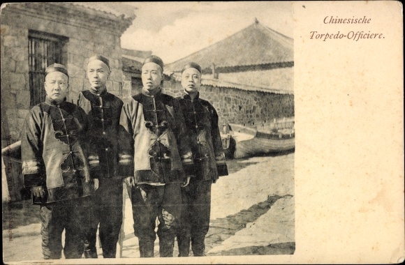 Postcard China, Chinese torpedo officers in uniform
