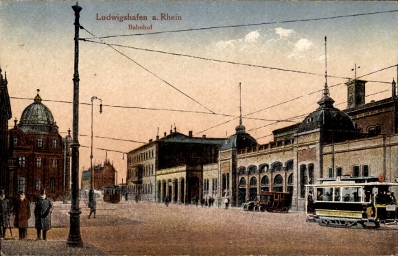 Ak Ludwigshafen am Rhein, Partie am Bahnhof, Straßenbahn