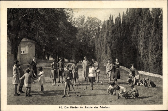 Ak kinderen in het rijk van de vrede, croquetspel, groep kinderen, weide