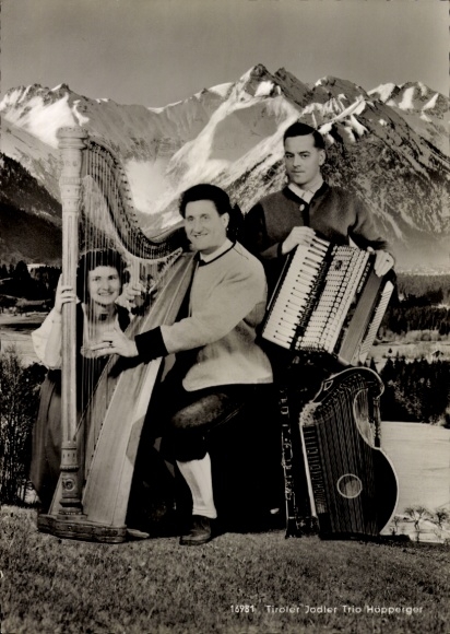 Ak Oberstdorf im Oberallgäu, Tiroler Jodler Trio Hopperger