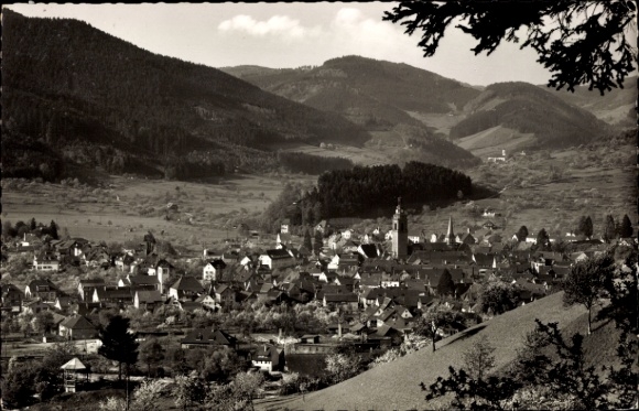 Ak Haslach im Kinzigtal Schwarzwald, Blick auf  Schwarzwald, Berge im Hintergrund