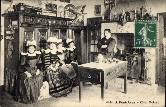 Postcard Pont Aven Finistère, Theodore Botrel, Women in Breton costumes