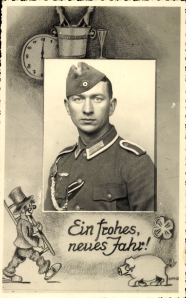 Passepartout Foto Ak Offizier der Wehrmacht in Uniform, Portrait, Fröhliches Neujahr, Glücksbringer
