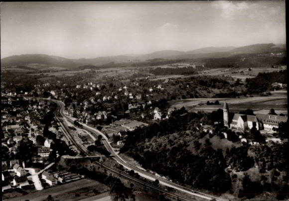 Ak Lorch im Remstal Württemberg, Luftaufnahme von Lorch, hügelige Landschaft, Kirche, Wohngebiete