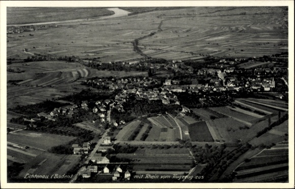 Ak Lichtenau in Baden, Luftaufnahme von Lichtenau, Rhein, Felder, Landschaft