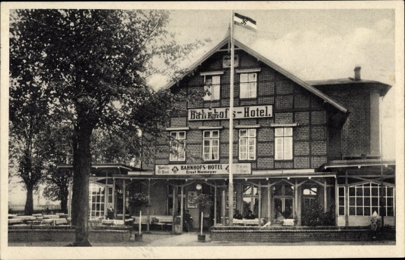 Ak Pinneberg in Schleswig Holstein, Blick auf das Bahnhofs Hotel, Niemeyer