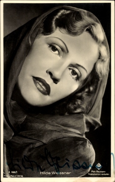 Ak Schauspielerin Hilde Weissner, Portrait, Kopftuch, Autogramm