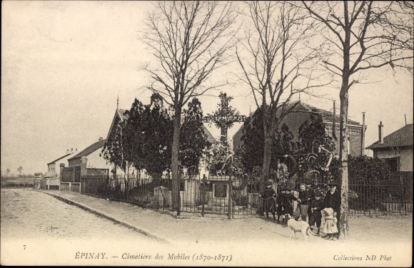 Ak Epinay Essonne, Cimetière des Mobiles