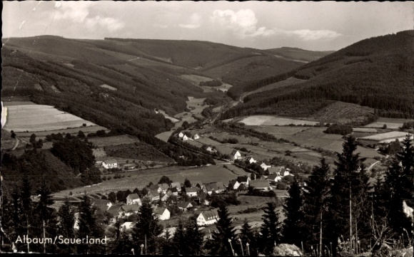 Postcard Albaum Kirchhundem in the Sauerland, general view