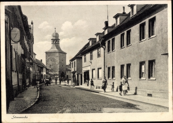 PC Sömmerda in Thuringia, street scene, passers-by, tower