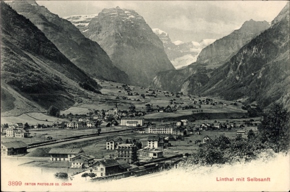 KP Linthal Glarus Canton Glarus Szwajcaria, Linthal z Selbsanft, górski krajobraz, budynek, dolina
