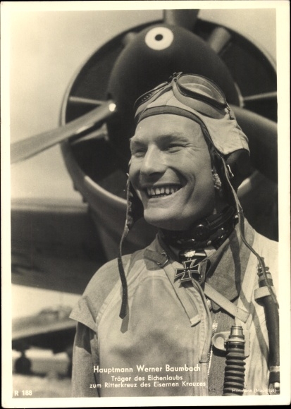 PC Knight&#39;s Cross recipient Captain Werner Baumbach, portrait, Luftwaffe, Junkers Ju 88