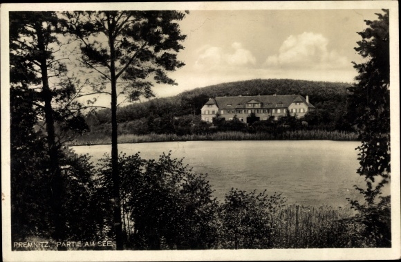 Postcard Premnitz im Havelland, lot at the lake, villa, trees