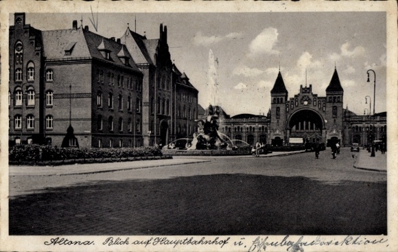 Postcard Hamburg Altona, Stuhlmann fountain, general view, view of the main station, railway directorate