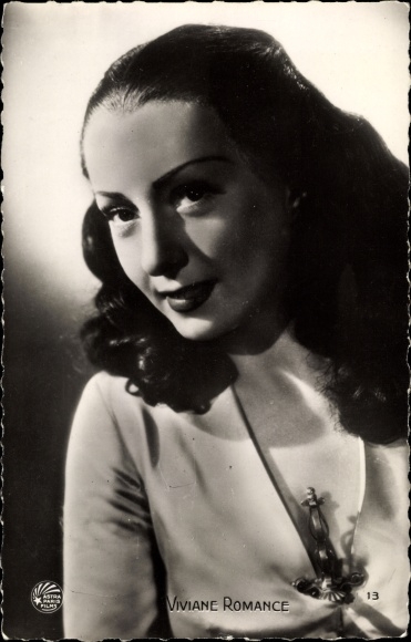 Postcard Actress Viviane Romance, portrait