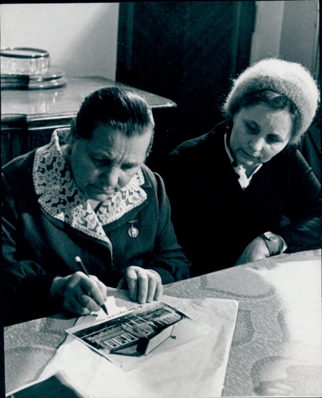 Photo Korolyov Museum, Anna Timofeyevna, Zoya Alekseyevna, mother and sister of Yuri Gagarin