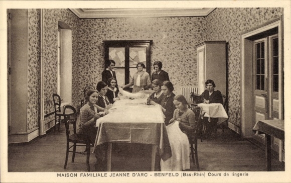 Postcard Benfeld Alsace Bas Rhin, Family House of Joan of Arc, Lingerie Course