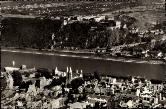 Ak Koblenz am Rhein, Luftaufnahme von  Rhein, Ehrenbreitstein,  Gebäude