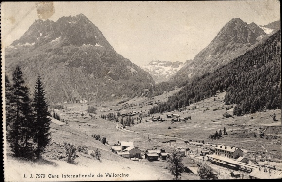 PC Vallorcine Haute Savoie, international train station