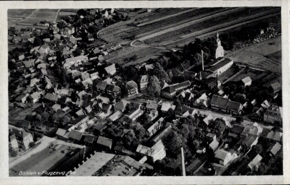 Postcard Böhlen in the district of Leipzig, aerial view of church, residential buildings, road network